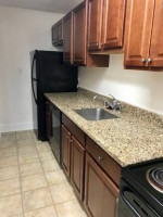 DELUXE upgrade, DUPLEX, W/D, D/W, microwave, hardwoodDEL, central HVAC