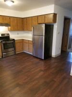 3b/2b Townhome Black Appliances U In-Home Washer/Dryer