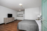 Flat TVs, Guest Laundromat On Site, Studio 1/B
