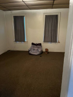 Spacious one bedroom apartment available now!