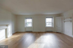 Spacious 1-bedroom Apartments In In Historic Old City