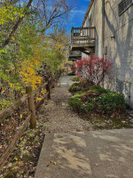 $615 / Studio - 250 sq ft - In Downtown Toledo - Free (111 s. Summit s