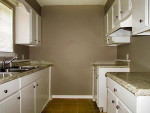 Laundry Facilities, Air Conditioning, Package Service