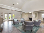 2/bd 1/ba, Clubhouse, In Fairfax