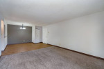 Off Street Parking, Laundry Facilities, Pet Friendly