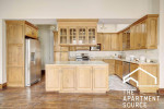Vintage Rehab! Laundry in Unit! Pet Friendly!