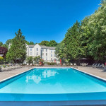 2/BD 2/BA, Horseshoe Pit, Business Center with iMac and Wifi