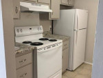 Laundry Facilities, Pool, Clubhouse, Fully Equipped Kitchen