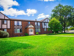 Beautiful, mature landscape, Online resident portal