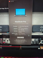 2017 MacBook Pro 13" (2x) usb-c ports