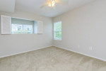 Vaulted Ceilings, Dishwasher, 2 Bed