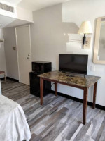 Walk Ins Welcome! Free WIFI! Loyalty Rewards! Pet Friendly!