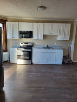 HUGE Renovated 3 Bedroom Unit