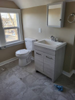 HUGE Renovated 3 Bedroom Unit