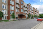 Extra Storage, Dishwasher, Keyless Entry