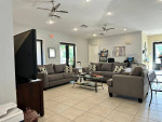 Washer/Dryer Hookup, On-Site Laundry, Ceiling Fans