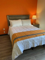 Large Rooms, Wi Fi, Full Kitchens, Utilities Included