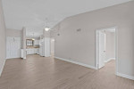 π π Waterview Condo- 2650 Greenwood Ter