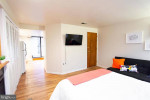 Very Chic Furnished Or Unfurnished Studio With Separate Kitchen