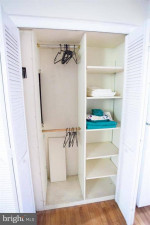 Very Chic Furnished Or Unfurnished Studio With Separate Kitchen