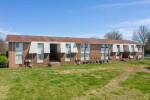 Your pets deserve the best! Come to our Pet-Friendly 2 BD / 1 BA.