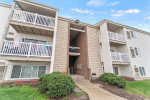 Pet-Friendly 2-BR with private Balcony Your Furry friend's Dream Home!