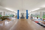 Near Uptown 2nd 3rd mo FREE, Lakeviews, Doorman, Garage, Gym
