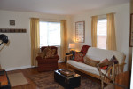 I-2 Furnished 1BR on quiet street