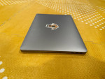 2018 MacBook Pro 13" 2.7G i7 + 16GB RAM + 512GB SSD + Touch Bar