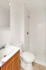 No Fee small Room with shared bath priv 1275 929 724 0948