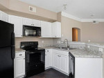 Don't let this fabulous 3 bed 2 bath apartment get away!!