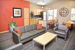 Ideal location! Close to everything! 1 bed / 1 bath! 700 Sqft!