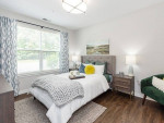 Resort Style Pool, Located in Hampton, Studio