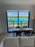 Brand new 2/2 world class amenities, $1000 deposit