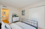 Don't let this fabulous 2 bed 1 bath apartment get away!!