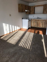 Large studio in quiet building at 202 1st St