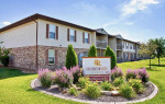 Beautiful 1 Bed / 1 Bath Layout, Tons of Light. Call for a Tour!