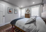 2BD/2BR Duplex!