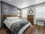 2BD/2BR Duplex!