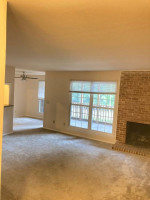Well-equipped kitchen! Dishwasher included! The Groves