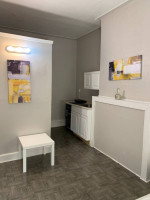 Large Renovated Studio on N 16th St AVAILABLE