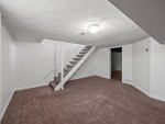 On-Site Management, 1st Floor, Laundry Facilities