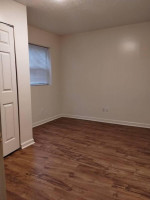 2 bedroom, 1-1/2 bath, close to WVU hospital
