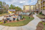 2 BR/2 BA that'll make your pet's tail wag! Pet-loving community.