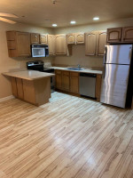 Showing today - 1 bedroom, 1 bath close to Sun. Town Center