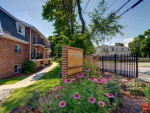 Happiness awaits you! 1 bed, 1 bath, 712 sqft!