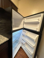 Large Closet, Pet Friendly, Close to Shopping