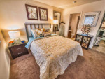Charming Studio with great character! 480 Sq Feet