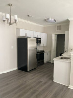 Price Drop Today 1 ADA bedroom apartment $1279