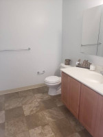 Gorgeous and spacious 1168 sq ft lofts available now
